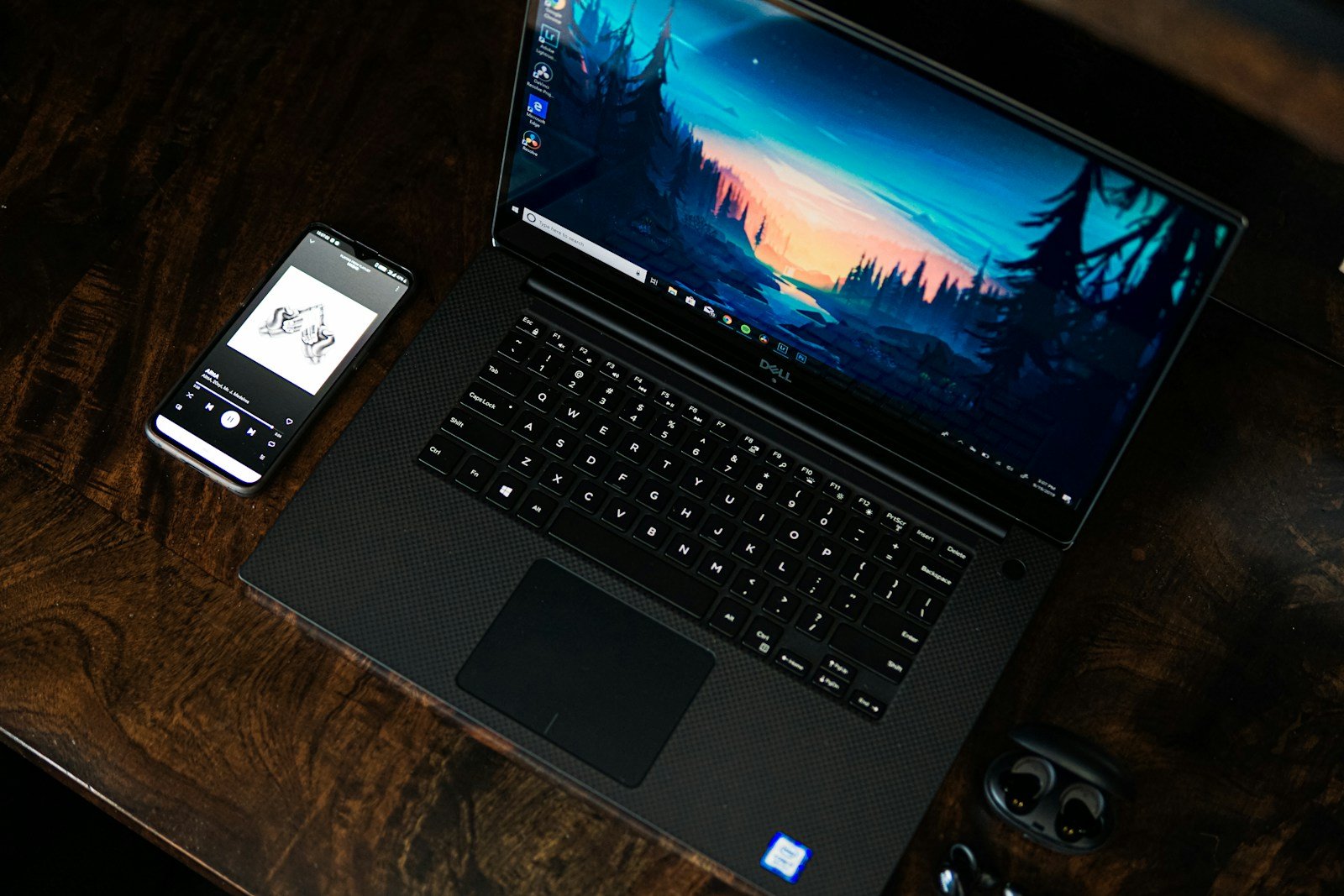 Kihagyhatatlan áron DELL XPS 13 9310 4K /i7-1165G7/16 GB Ram/512 GB SSD/ IPS