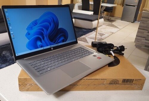 FANTASZTIKUS áron eladó dobozos Hp Laptop 17 /Ryzen 7-7730U/16 GB RAM /512 SSD/FHD/IPS/Garancia/