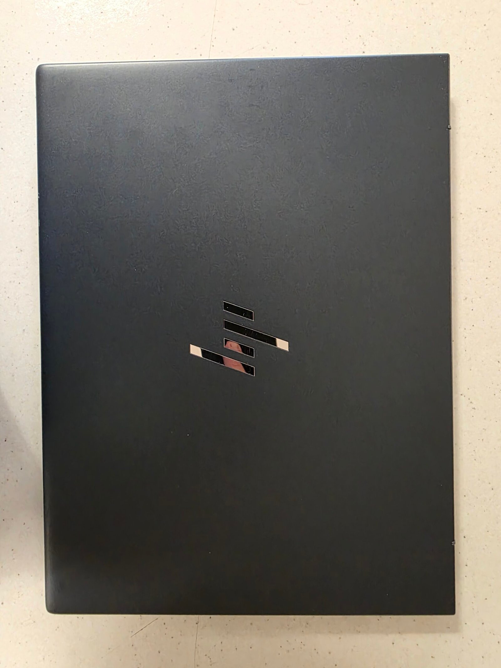 Akciós áron eladó HP Dragonfly G3 /I7-1265U/32 GB/512B SSD/13,5″/FHD+/400nit/Touch